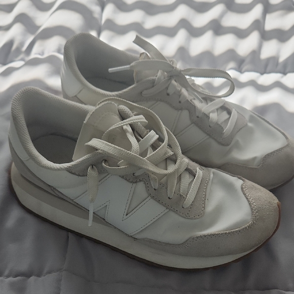 New Balance Shoes - New Balance White and gray Athletic Shoes